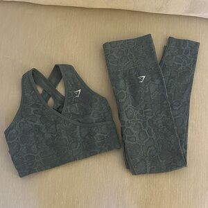 Gymshark Adapt Animal Seamless Leggings and Sports Bra Set